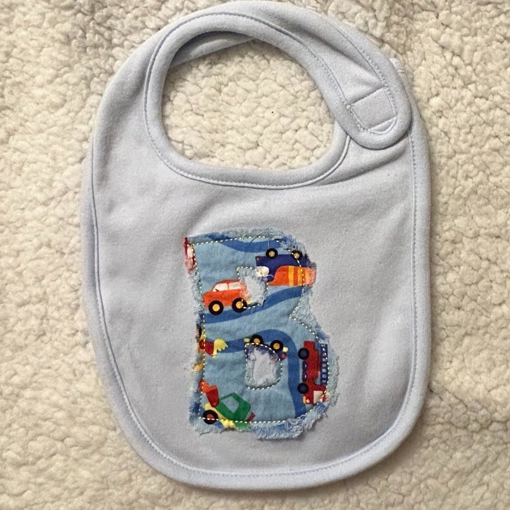 Newborn Bib,  Letter B Ragged Edge Applique, Truck, Car Design